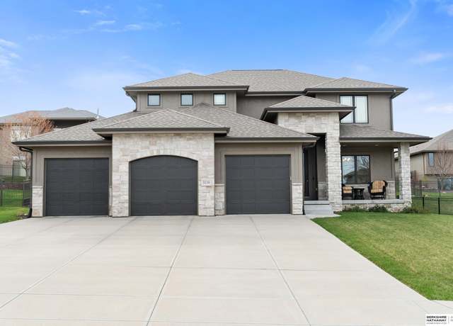 Property at 3119 N 193rd Ave, Elkhorn, NE 68022, 4 beds, 3.5 baths