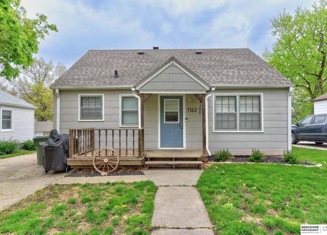 Property at 1162 N Sycamore St, Wahoo, NE 68066, 3 beds, 1.5 baths