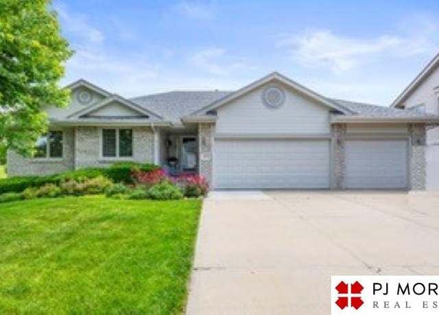 Property at 7307 N 76th St, Omaha, NE 68122, 3 beds, 2.5 baths