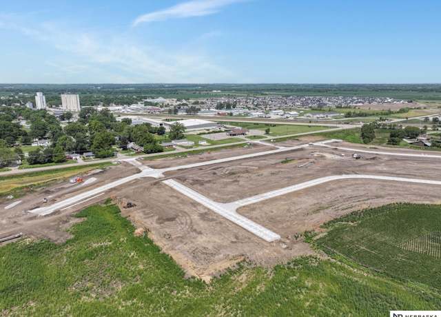 Property at Lot 2 Block 8 Waverly Ridge Ests, Waverly, NE 68462