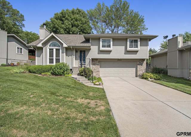 Property at 13964 Margo St, Omaha, NE 68138, 3 beds, 2 baths