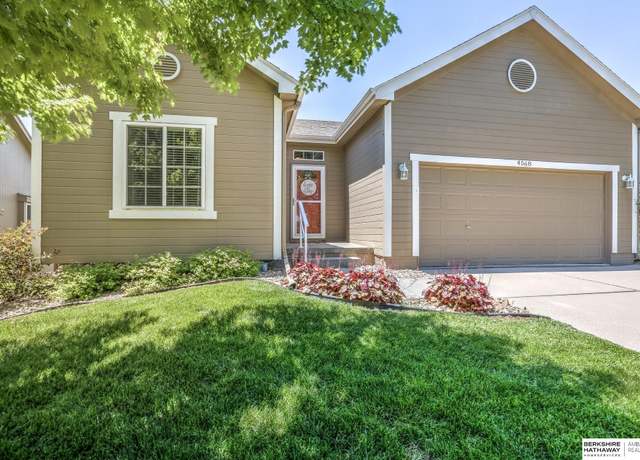 Property at 4568 S 191st Ave, Omaha, NE 68135, 2 beds, 2.5 baths