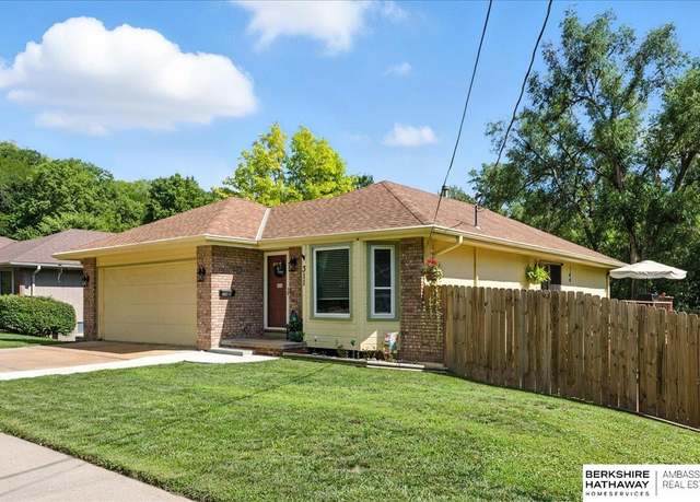 Property at 311 Fleming Ave, Council Bluffs, IA 51503, 3 beds, 1 bath