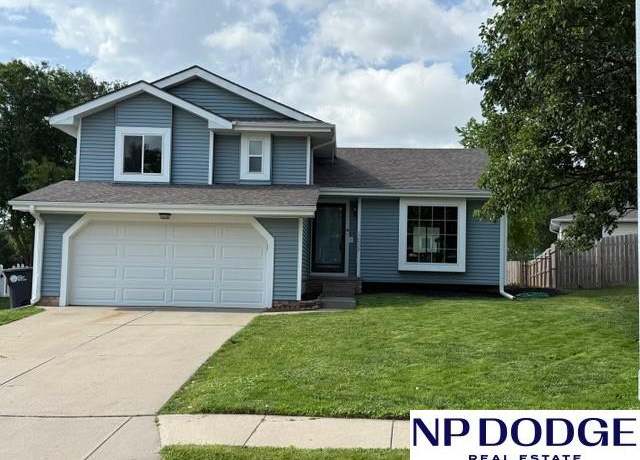 Property at 12933 Camden Ave, Omaha, NE 68164, 3 beds, 3 baths