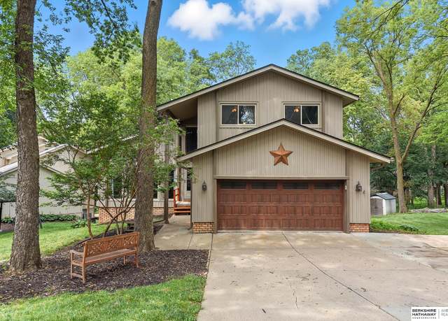 Property at 4606 Sutley Cir, Papillion, NE 68133, 4 beds, 2.5 baths