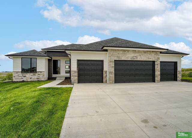 Property at 5717 N 195th St, Elkhorn, NE 68022, 6 beds, 3 baths