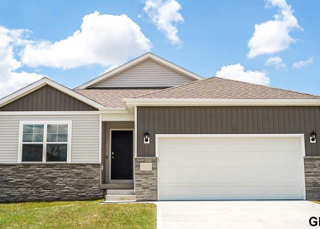 Property at 12606 S 205th St, Gretna, NE 68028, 3 beds, 2.5 baths
