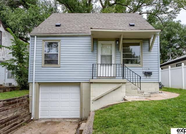 Property at 4026 Curtis Ave, Omaha, NE 68111, 3 beds, 1 bath