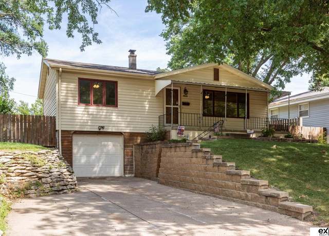 Property at 7434 Valley St, Omaha, NE 68124, 2 beds, 1.5 baths