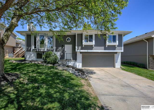 Property at 15416 Garfield St, Omaha, NE 68144, 3 beds, 2.5 baths