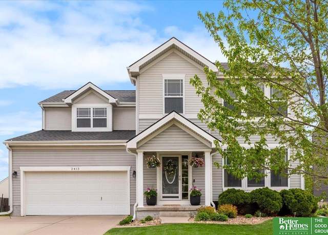Property at 2413 S Mineral Dr, Papillion, NE 68046, 4 beds, 3.5 baths