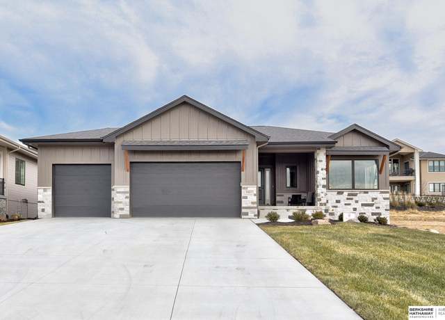 Property at 5807 N Hws Cleveland Blvd, Omaha, NE 68116, 4 beds, 3 baths