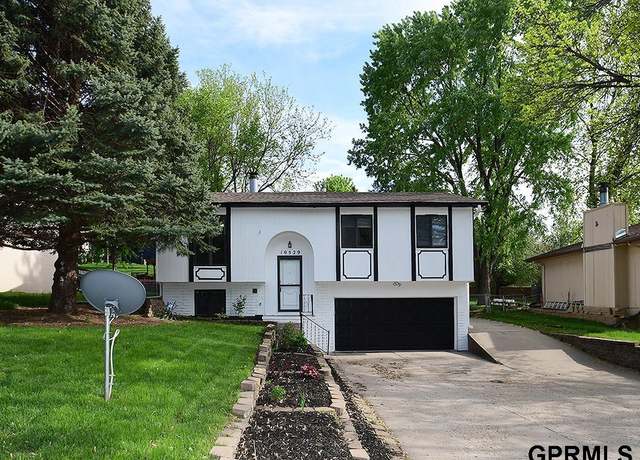 Property at 10529 Izard St, Omaha, NE 68114, 3 beds, 2 baths