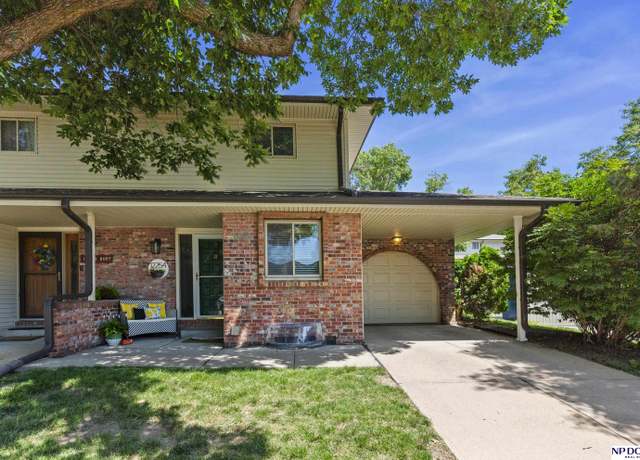 Property at 12254 Burt St Unit 11 B-A, Omaha, NE 68154, 2 beds, 1.5 baths