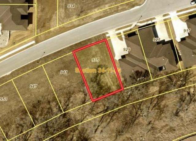 Property at 935 Lacebark Ln, Lincoln, NE 68521