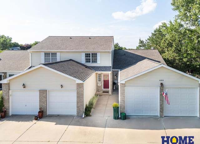 Property at 6207 Benjamin Pl, Lincoln, NE 68516, 2 beds, 2.5 baths