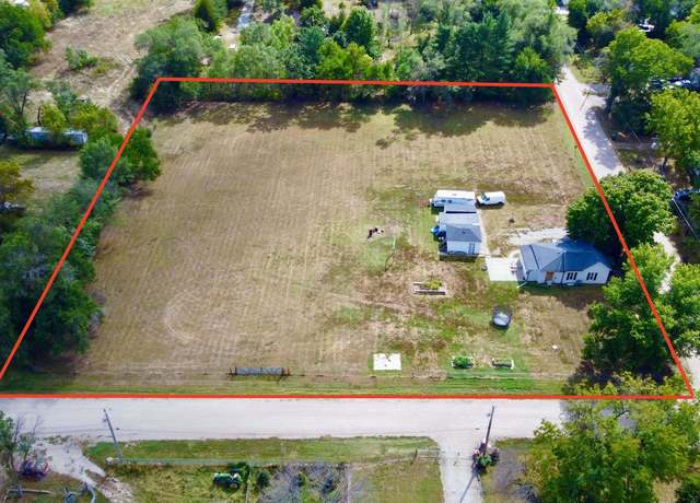 Property at 3800 SW 16th St, Lincoln, NE 68522, 2 beds, 1 bath