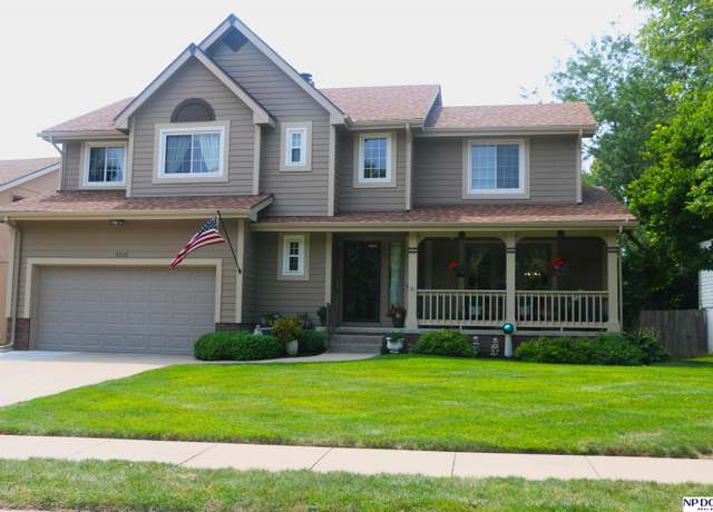 Property at 3112 N 125 St, Omaha, NE 68164, 4 beds, 3.5 baths