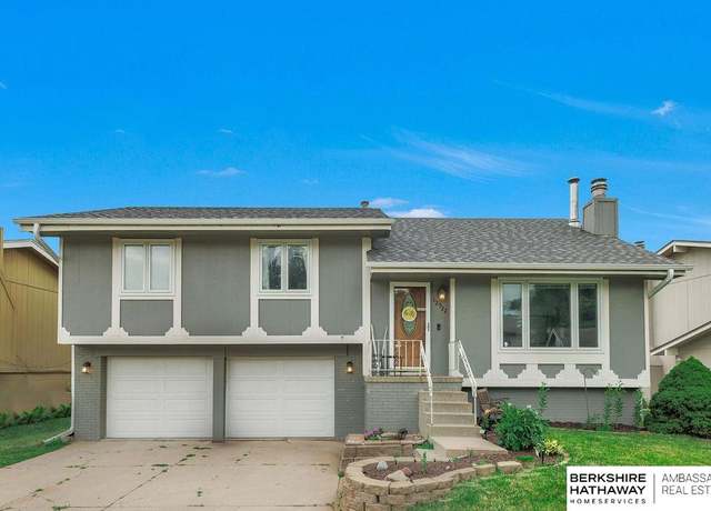Property at 12922 Edna St, Omaha, NE 68138, 4 beds, 3 baths