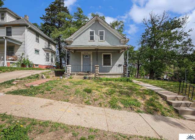 Property at 3010 Franklin St, Omaha, NE 68111, 3 beds, 1 bath