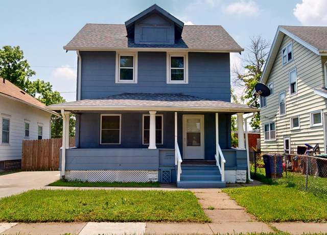 Property at 2597 Pinkney St, Omaha, NE 68111, 5 beds, 2.5 baths