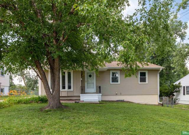 Property at 12328 C St, Omaha, NE 68144, 3 beds, 1 bath