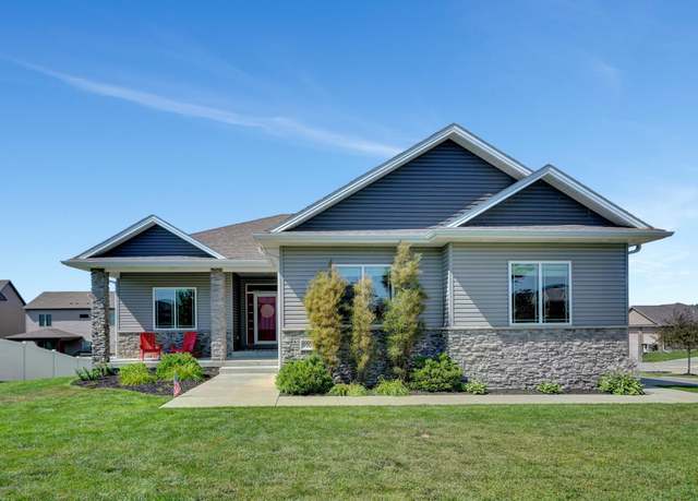 Property at 9901 Sweet Water Rd, Lincoln, NE 68527, 4 beds, 3 baths