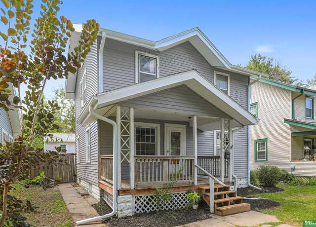 Property at 3204 Fontenelle Blvd, Omaha, NE 68104, 3 beds, 1 bath