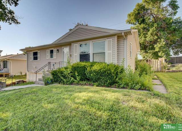 Property at 13953 Weir St, Omaha, NE 68137, 3 beds, 2 baths
