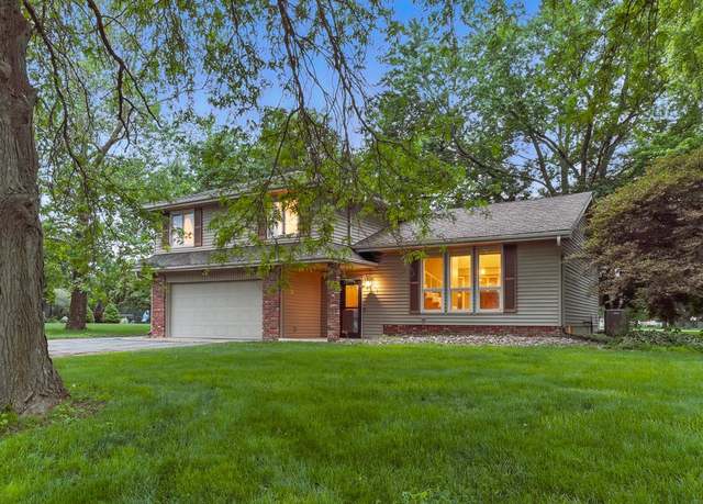 Property at 620 S 205th St, Elkhorn, NE 68022, 3 beds, 2.5 baths