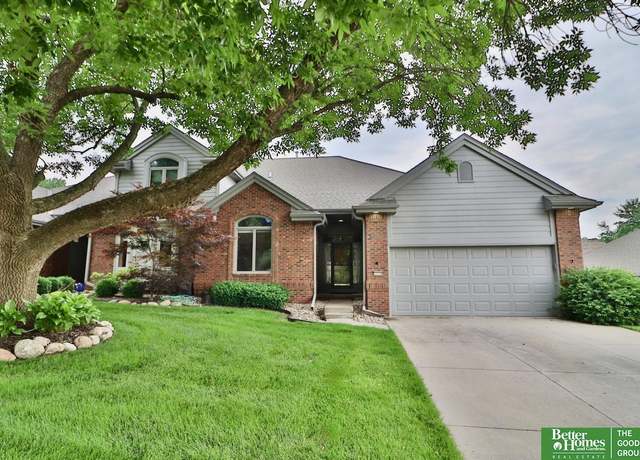 Property at 2330 N 133rd Cir, Omaha, NE 68164, 3 beds, 3 baths