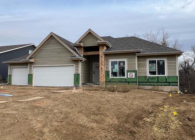Property at 5401 Brook St, Bellevue, NE 68133, 3 beds, 2.5 baths