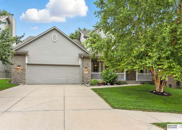 Property at 4316 S 174th Ave, Omaha, NE 68135, 4 beds, 3 baths