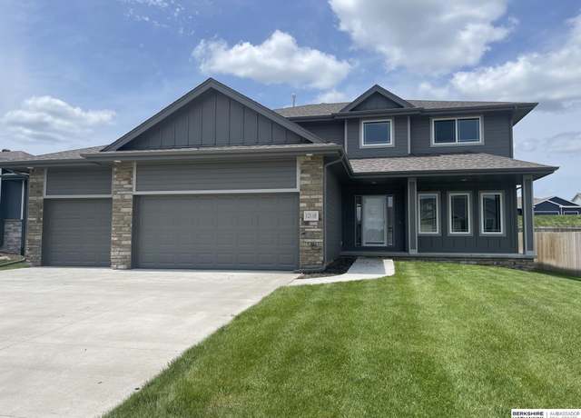 Property at 12110 Quail Dr, Bellevue, NE 68123, 4 beds, 2.5 baths