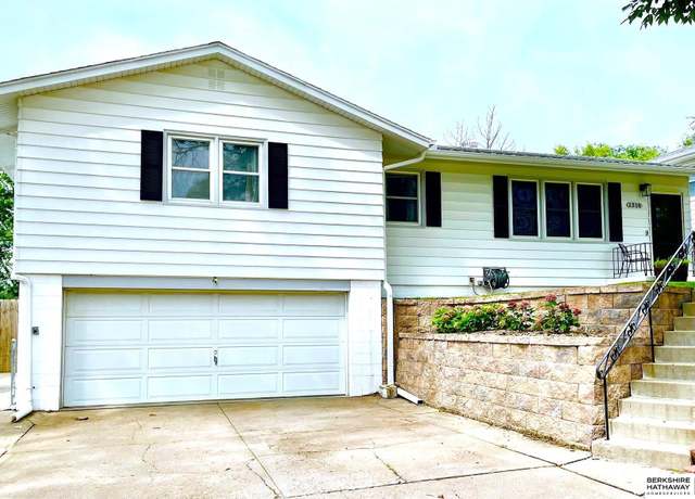 Property at 1316 Hansen Ave, Bellevue, NE 68005, 3 beds, 1.5 baths