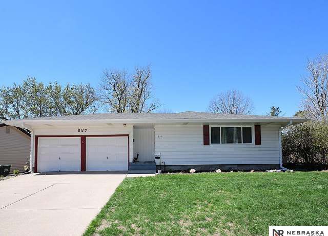 Property at 837 N 12th St, Blair, NE 68008, 2 beds, 2 baths