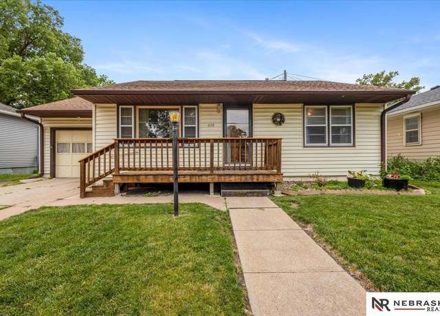 Property at 1115 N Park Ave, Fremont, NE 68025, 2 beds, 2 baths