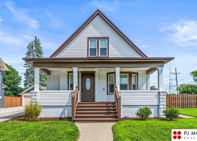 Property at 4206 William St, Omaha, NE 68105, 4 beds, 2.5 baths