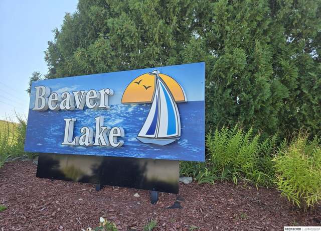 Property at 1812 Beaver Lake Blvd, Plattsmouth, NE 68048