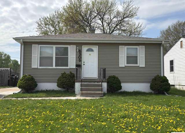 Property at 6309 Boyd St, Omaha, NE 68104, 2 beds, 1 bath