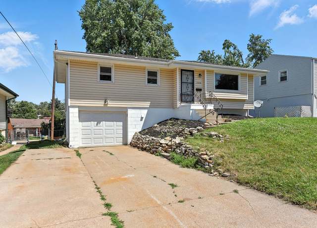 Property at 12230 T St, Omaha, NE 68137, 3 beds, 1 bath