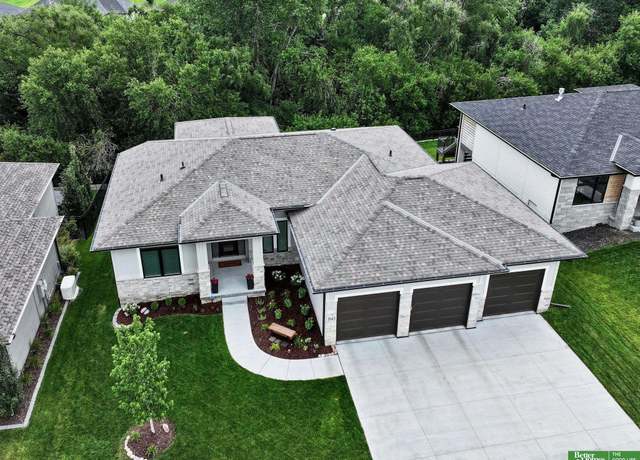 Property at 7665 N 166th Ave, Bennington, NE 68007, 6 beds, 3 baths