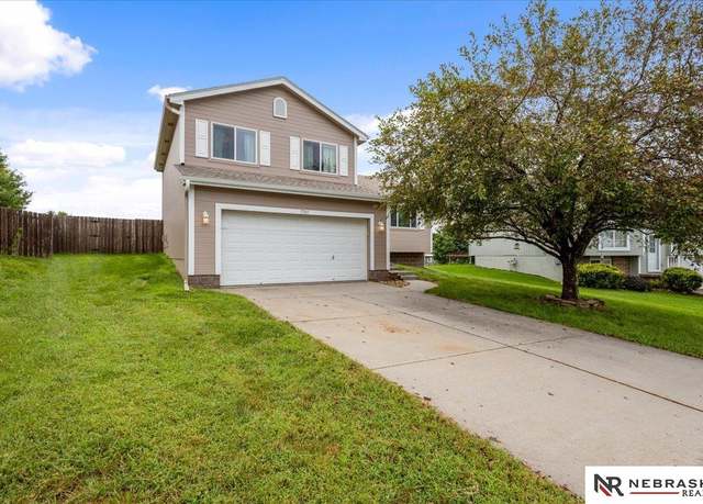 Property at 7709 Morris St, Omaha, NE 68122, 3 beds, 2 baths