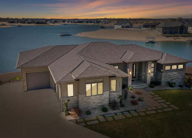 Property at 731 Granite Pointe, Ashland, NE 68003, 5 beds, 4.5 baths