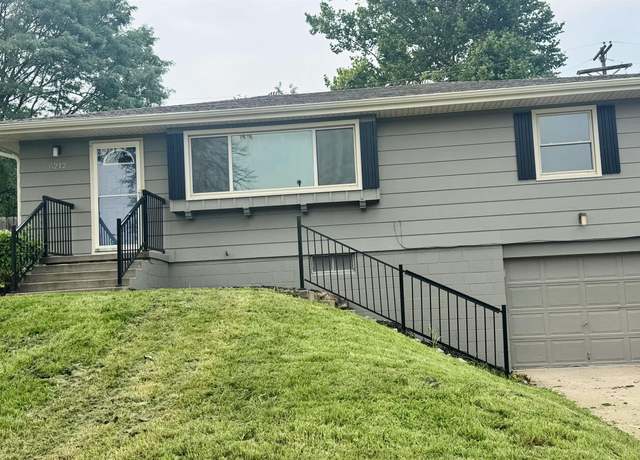 Property at 6212 Fort St, Omaha, NE 68104, 3 beds, 1 bath