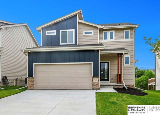 Property at 9524 S 181st St, Omaha, NE 68136, 3 beds, 3.5 baths