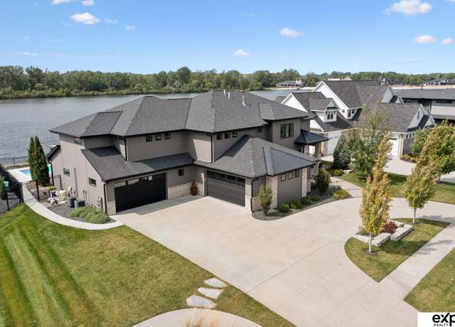 Property at 5706 N 294th Cir, Valley, NE 68064, 5 beds, 4.5 baths