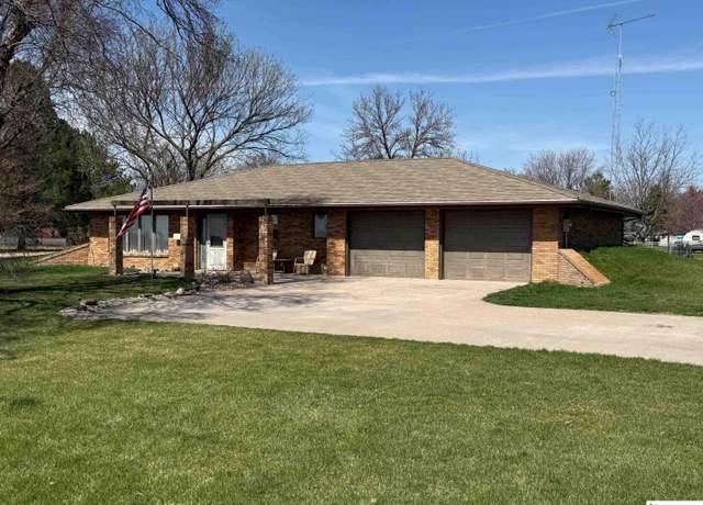 Property at 218 Holdrege Rd, Goehner, NE 68364, 2 beds, 1 bath