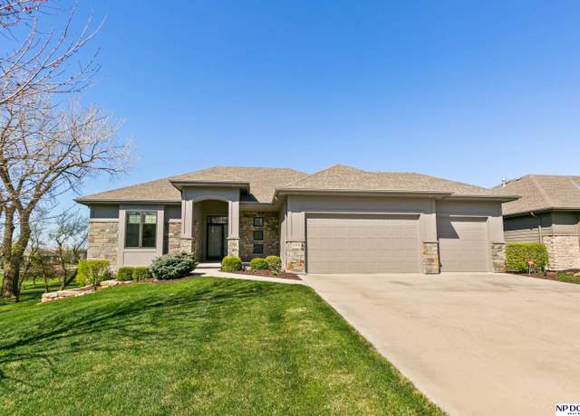 Property at 1316 S Hws Cleveland Blvd, Omaha, NE 68130, 4 beds, 3 baths