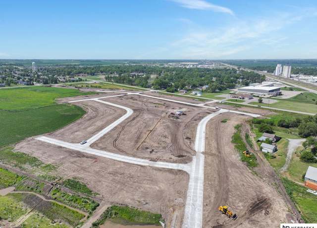 Property at Lot 1 Block 9 Waverly Ridge Ests, Waverly, NE 68462